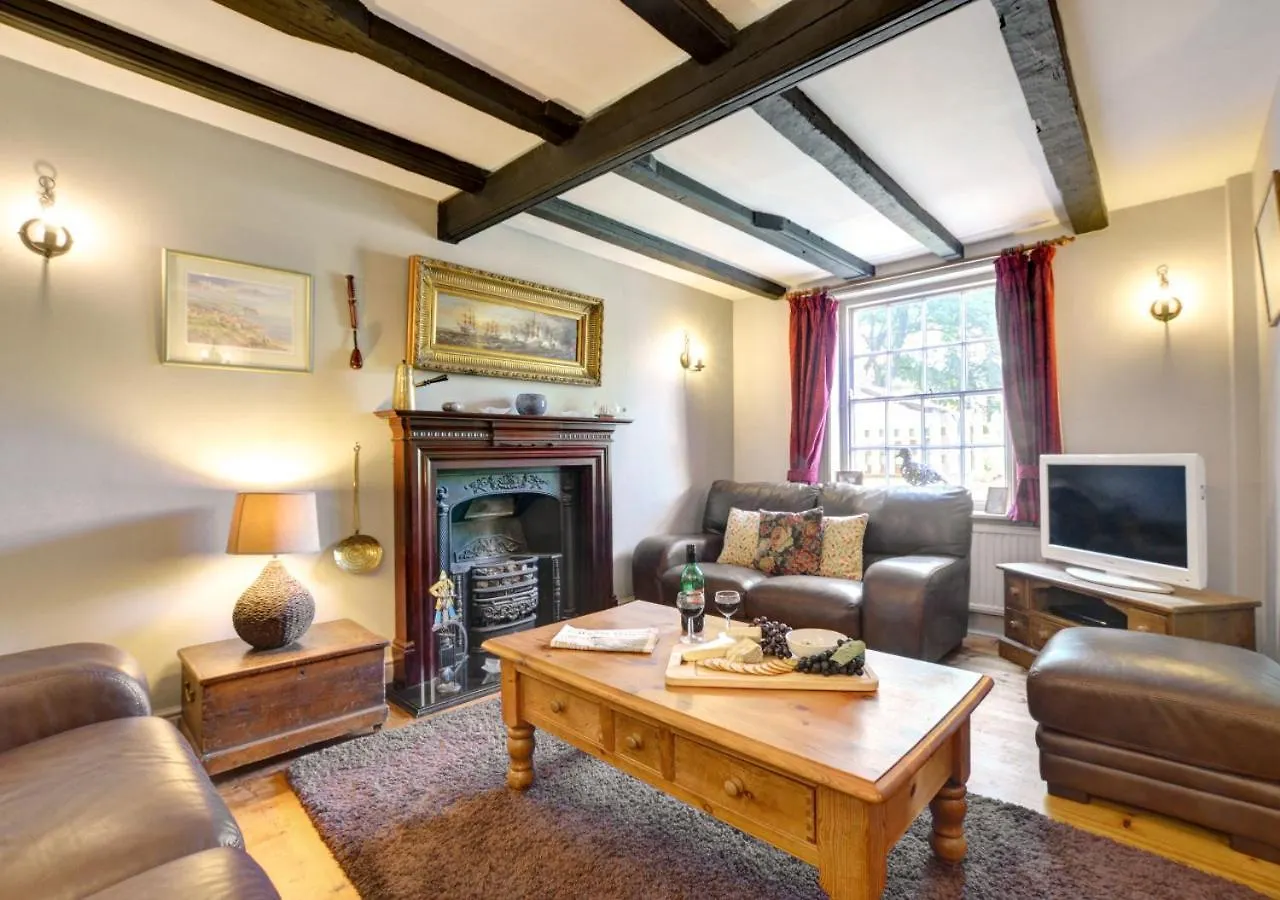 Meadowcroft Villa Robin Hood's Bay 0*,