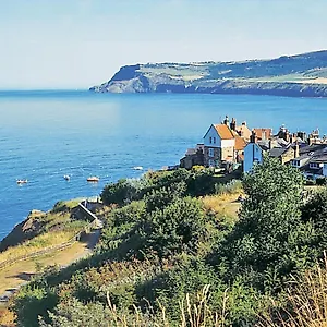 Sharrowhead - E4044 Holiday home